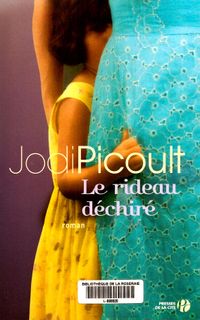 Le rideau déchiré