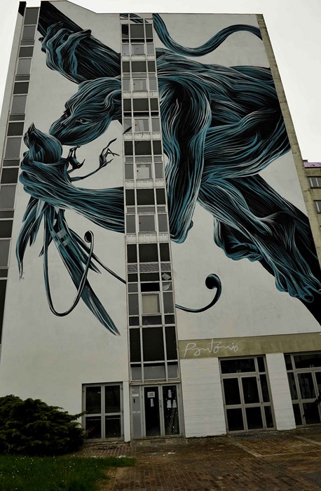 Fresque de l'artiste portugais Pantonio sur le bâtiment Fournier