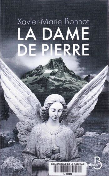 1la dame de pierre 001